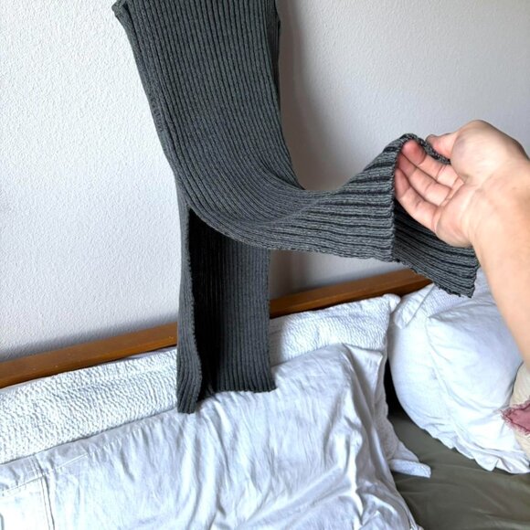 Rock & Republic gray ribbed sweater dress with slits Women's Large - Picture 4 of 5